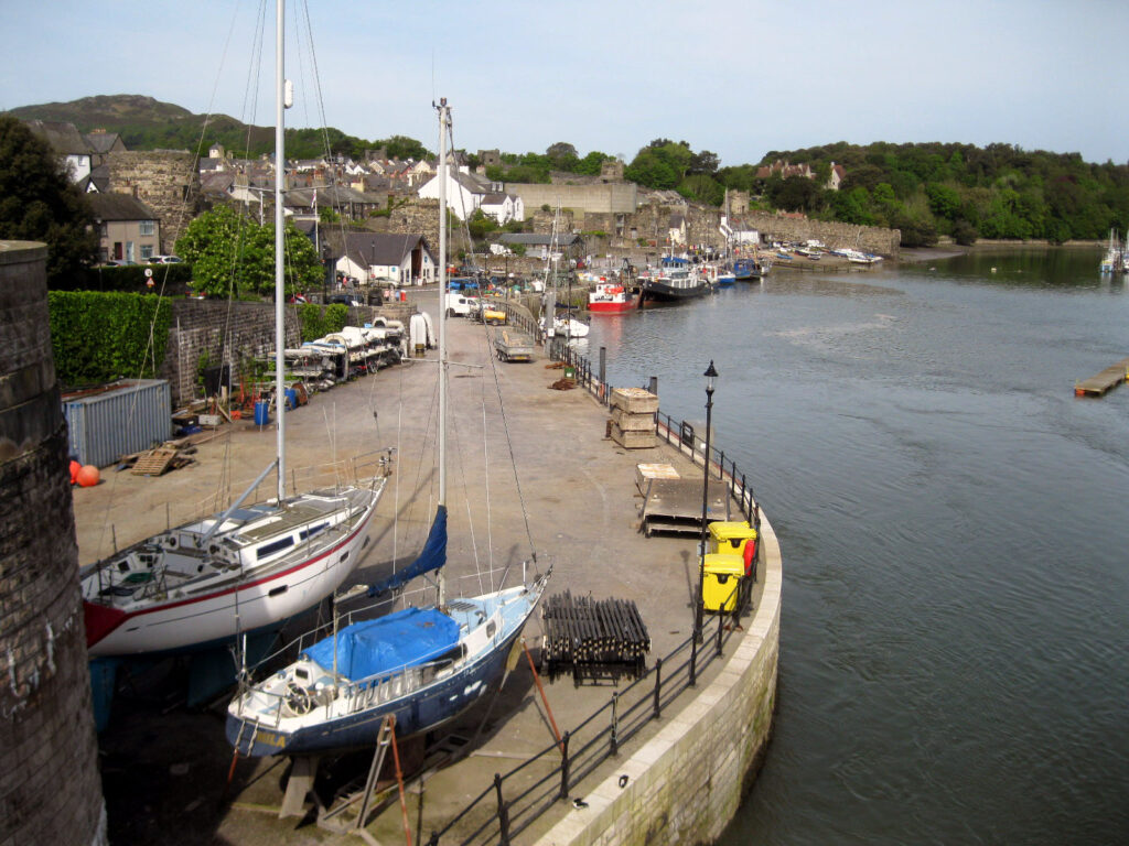 river, , boats, waterfront, harbour wall,